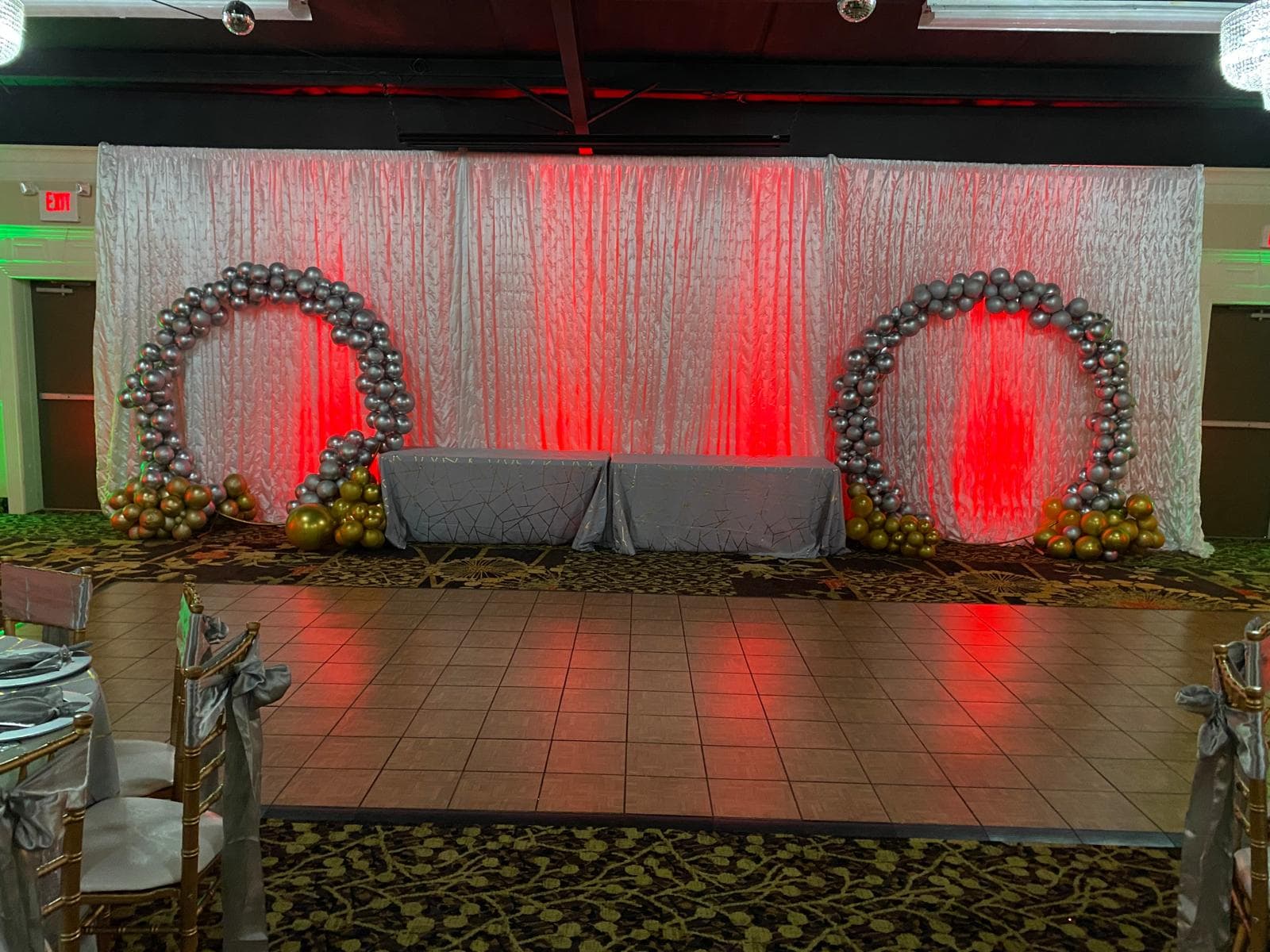 Platinum Room ambiance